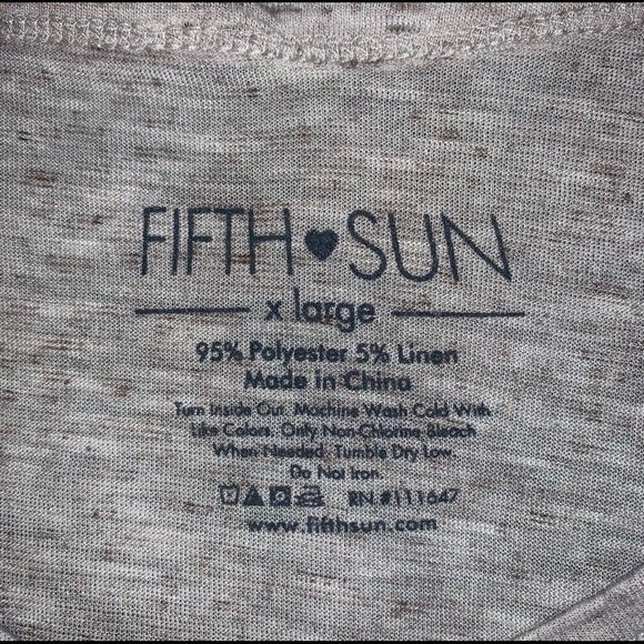 Fifth Sun XL grey HAMSA Tee runs true to size - Picture 7 of 7